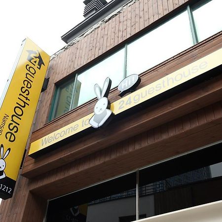 24 Guesthouse Namsan Seoel Buitenkant foto